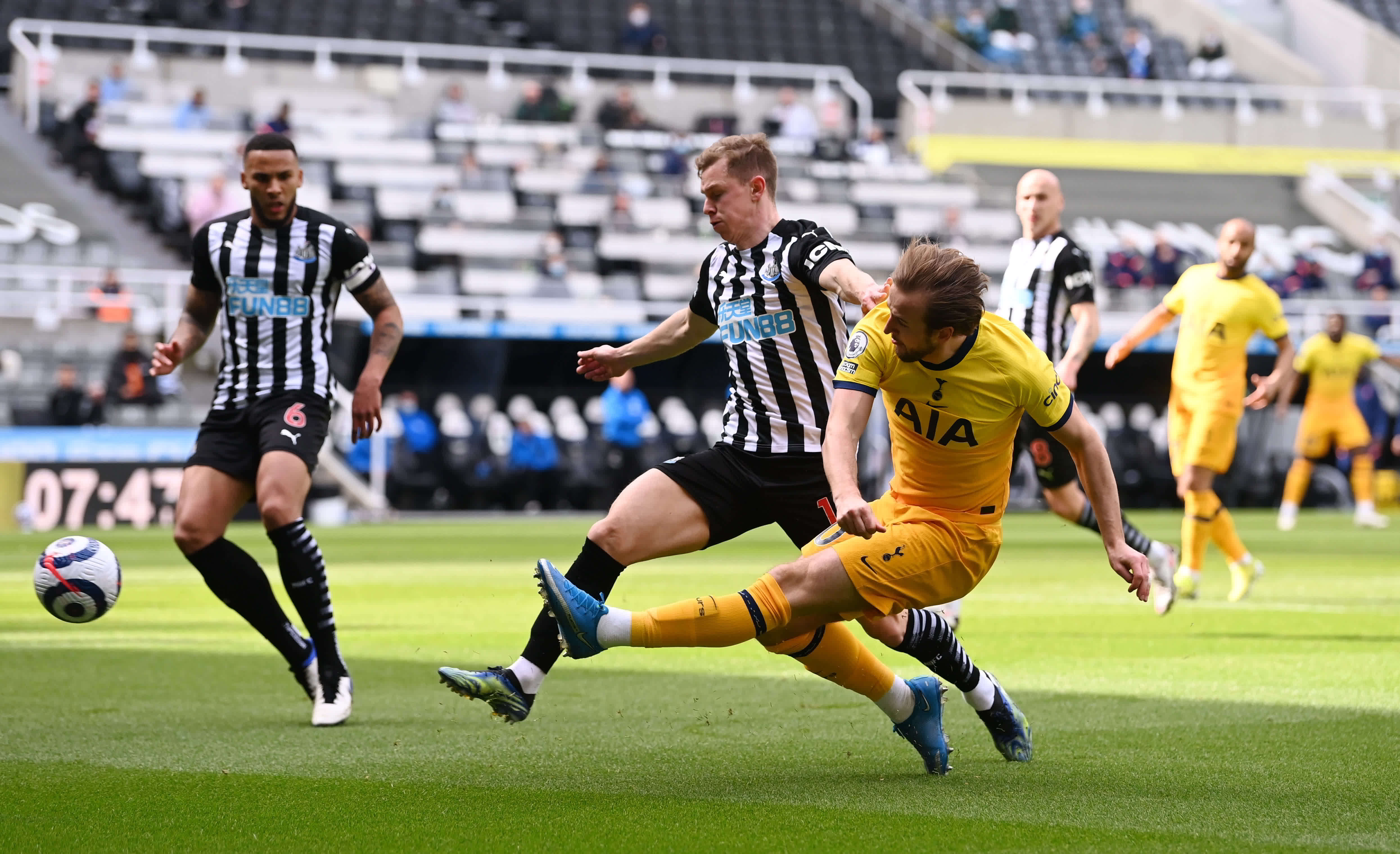 阿尔瓦雷斯 阿尔瓦雷斯